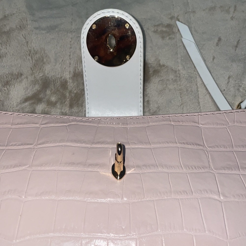 Online exclusive Michael Kors leather purse! Used once, brand new!! - Picture 9 of 11